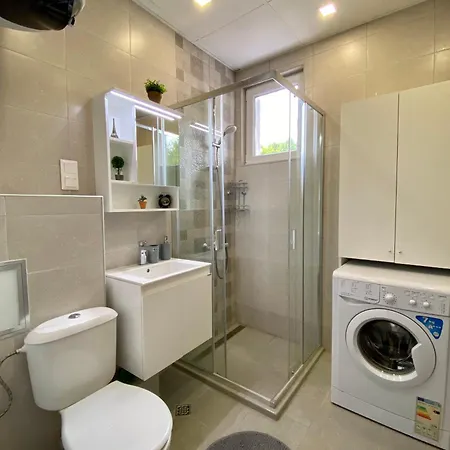 Lovely Apartment In The Heart Of Sofia Exterior photo